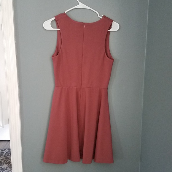 Love Ady Dress - Picture 4 of 8